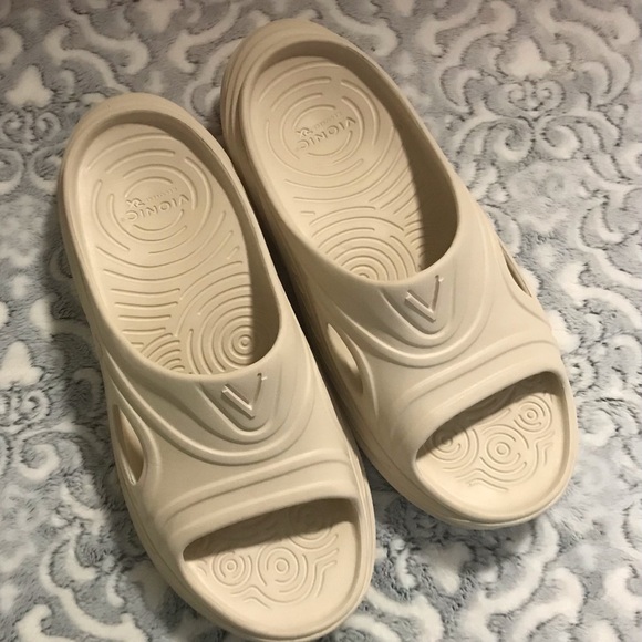 VIONIC Cove RX Recovery Sandals Cream  W10/M8 - Picture 1 of 8